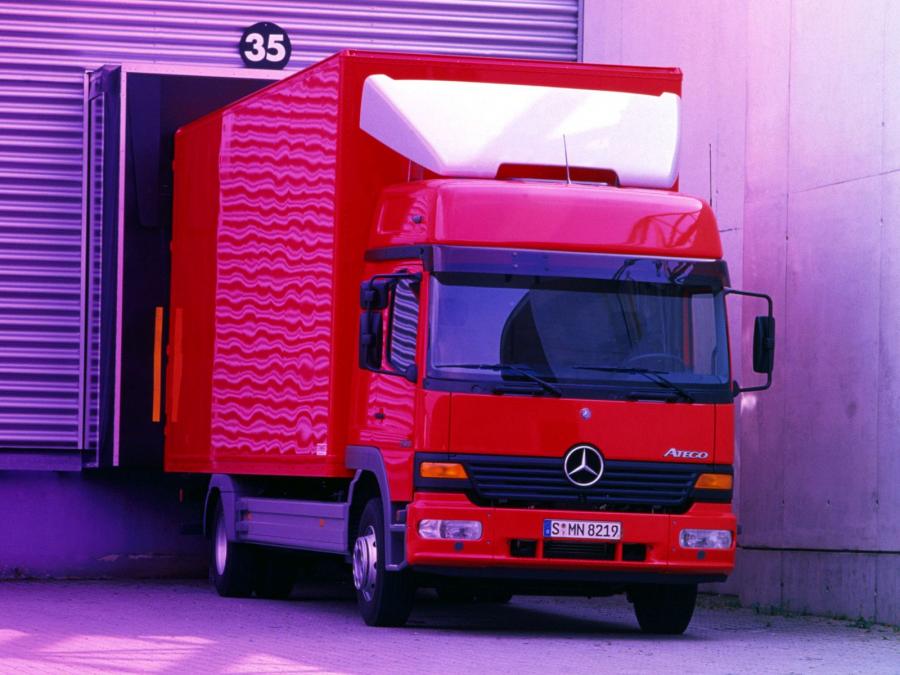 Mercedes-Benz Atego 1528 1998 года  (фото 5 из 6)